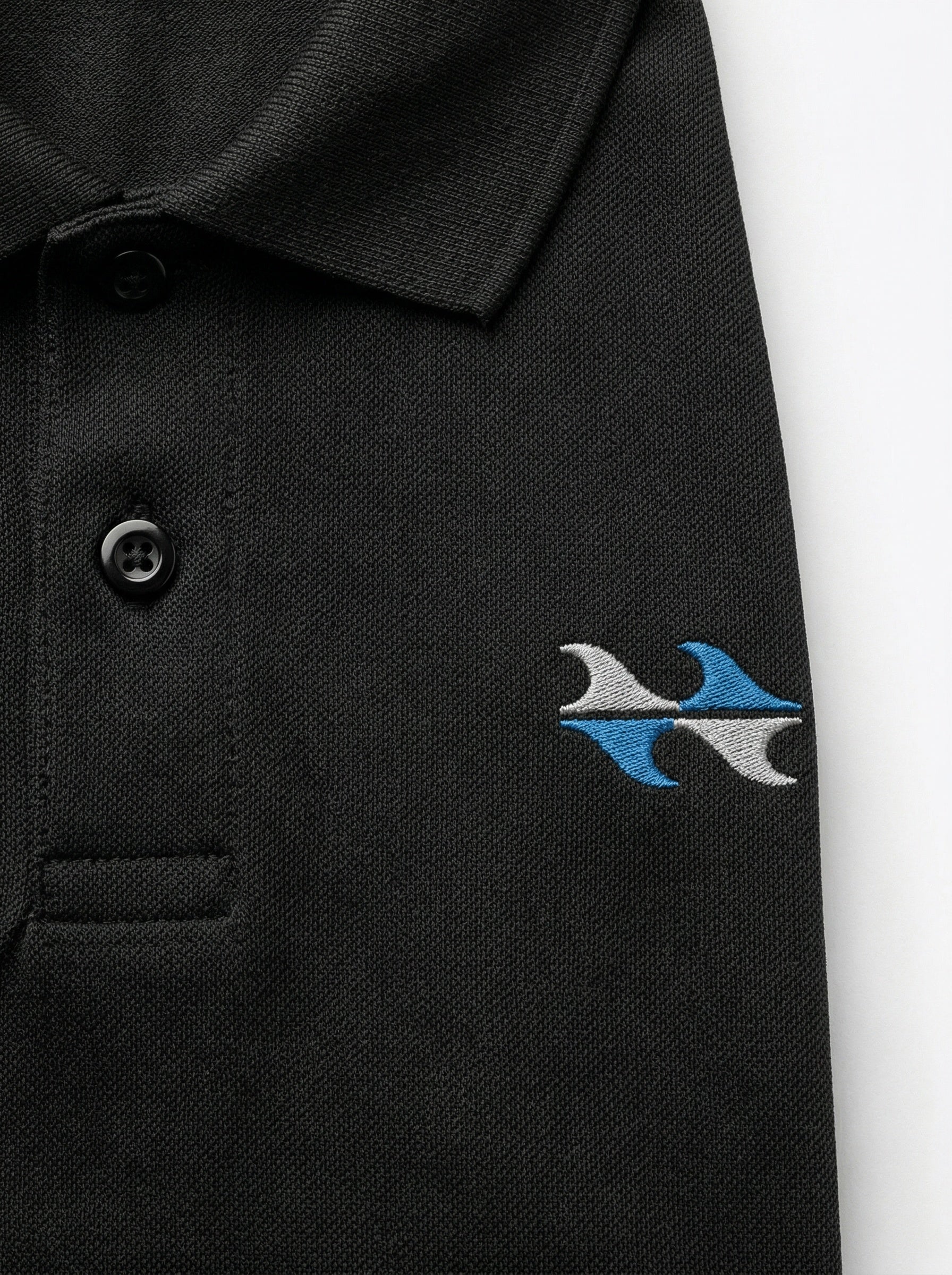 Bōdie Embroidered polo shirt. Black.