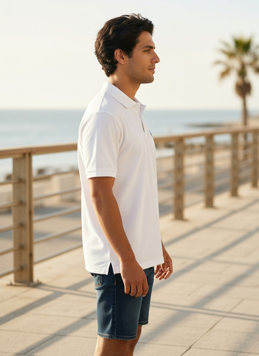 Bōdie Logo embroidered polo shirt. White.